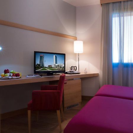 Dolce By Wyndham Milan Malpensa Hotel Somma Lombardo Eksteriør billede