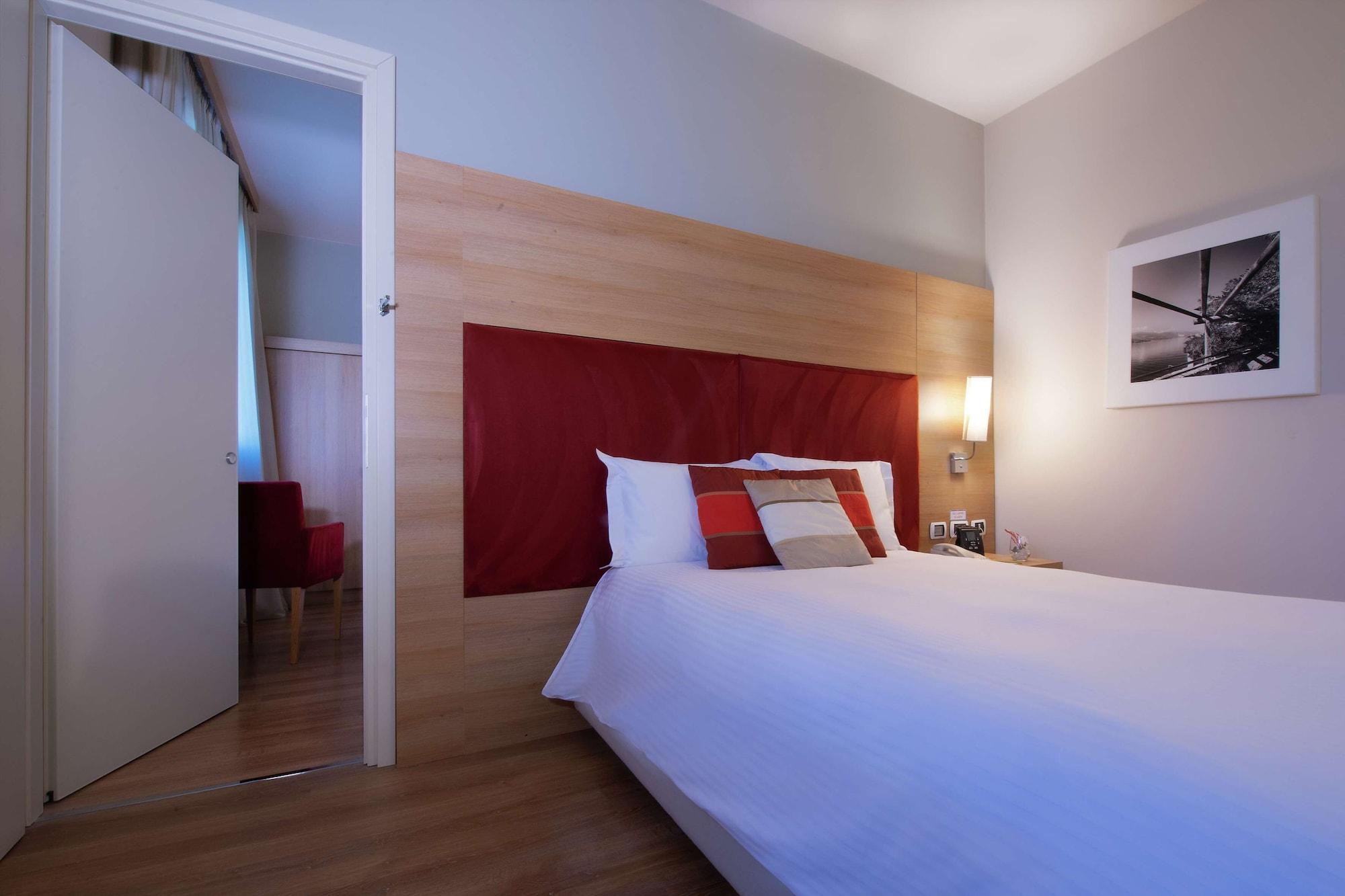 Dolce By Wyndham Milan Malpensa Hotel Somma Lombardo Eksteriør billede