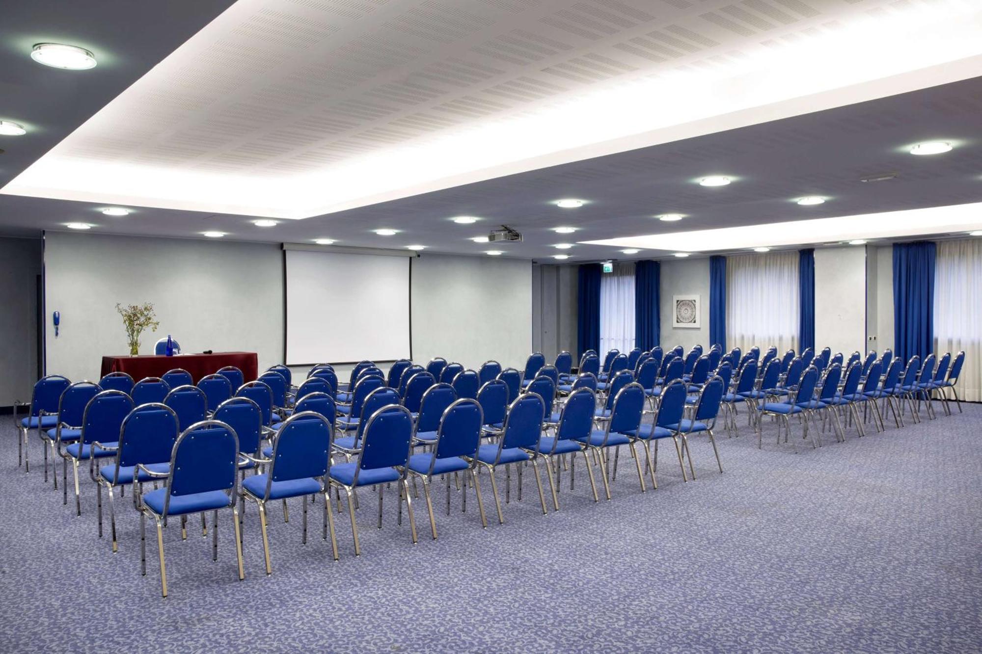 Dolce By Wyndham Milan Malpensa Hotel Somma Lombardo Eksteriør billede