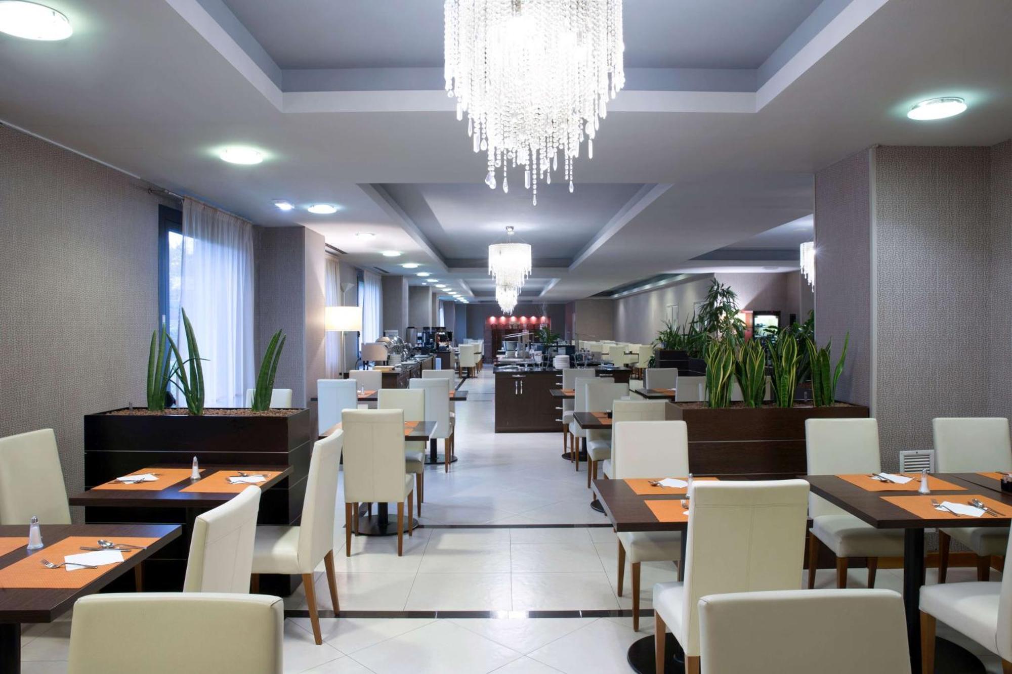 Dolce By Wyndham Milan Malpensa Hotel Somma Lombardo Eksteriør billede