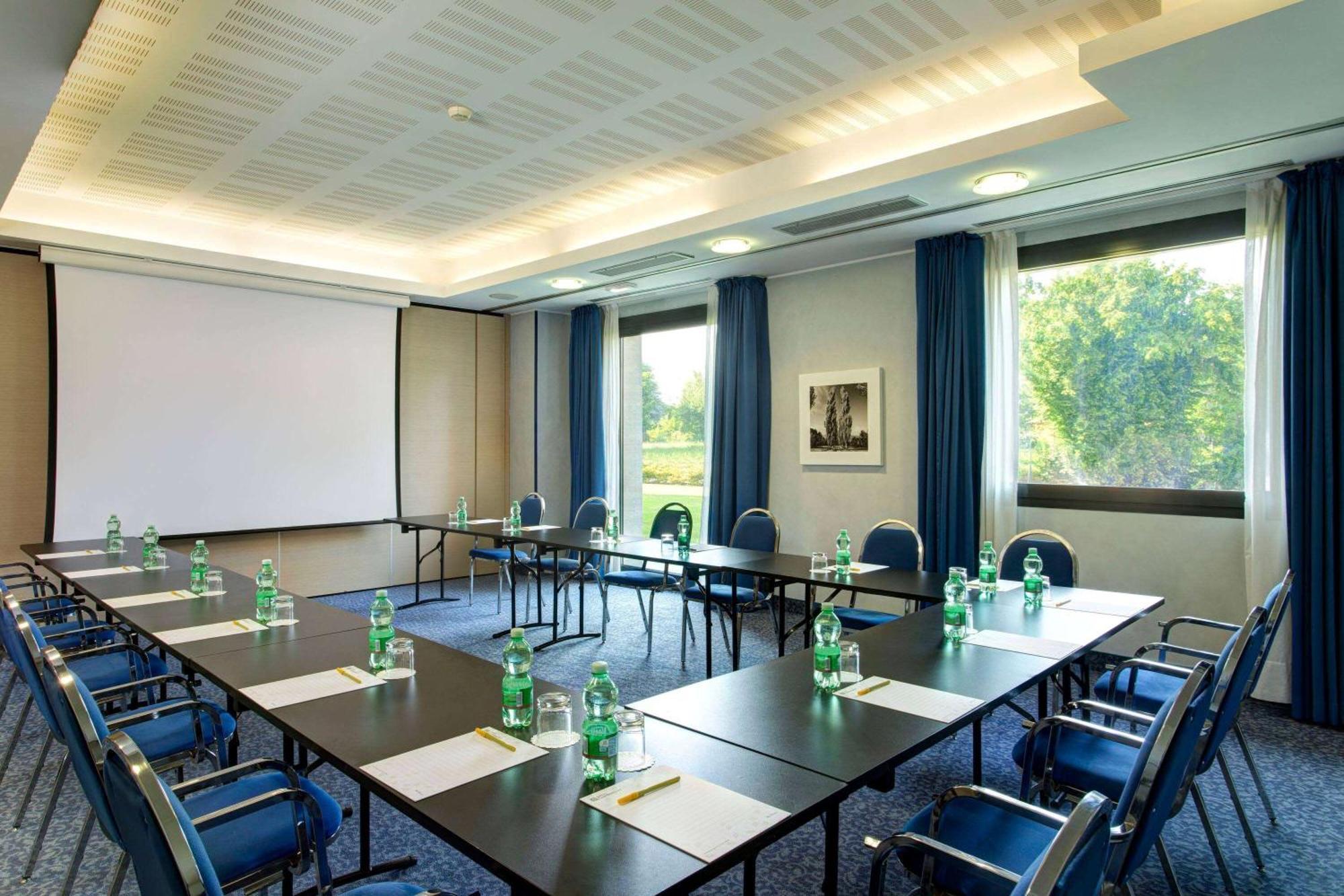 Dolce By Wyndham Milan Malpensa Hotel Somma Lombardo Eksteriør billede