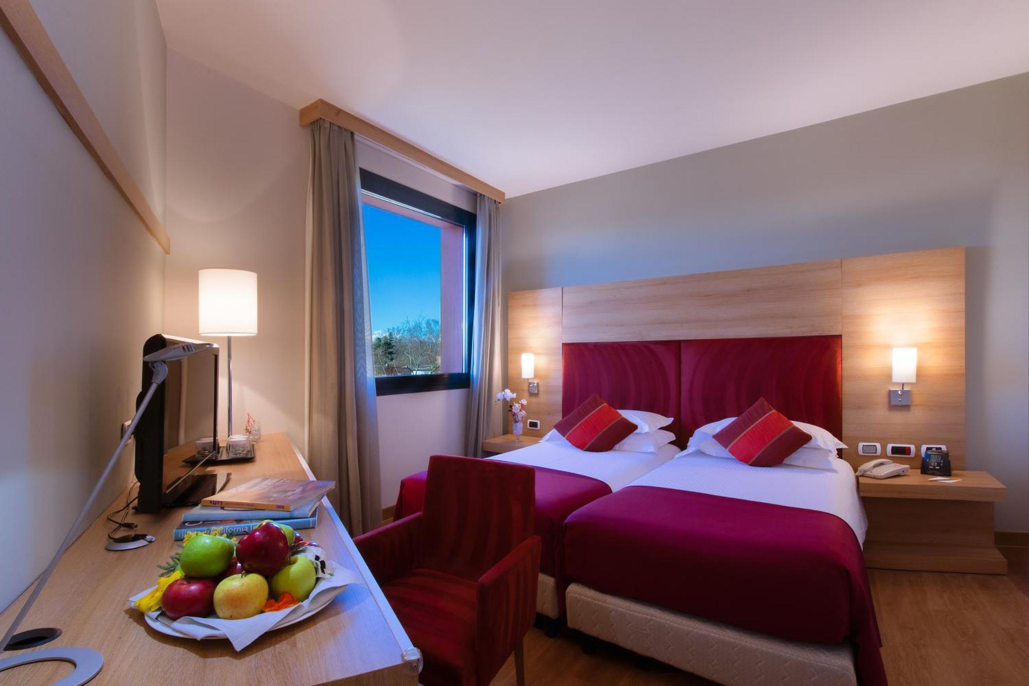 Dolce By Wyndham Milan Malpensa Hotel Somma Lombardo Eksteriør billede